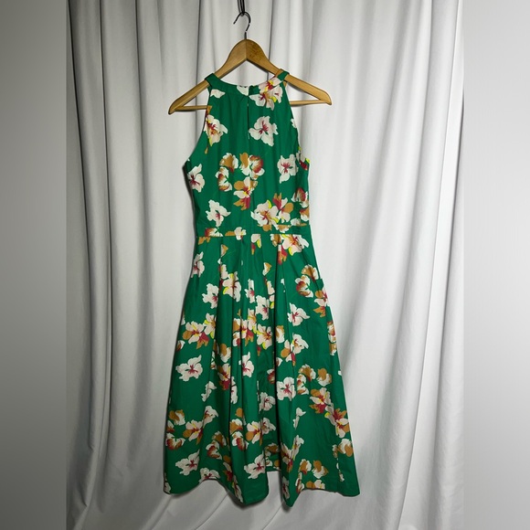 ModCloth Emily & Fin Floral dress | S NWT - Picture 6 of 11